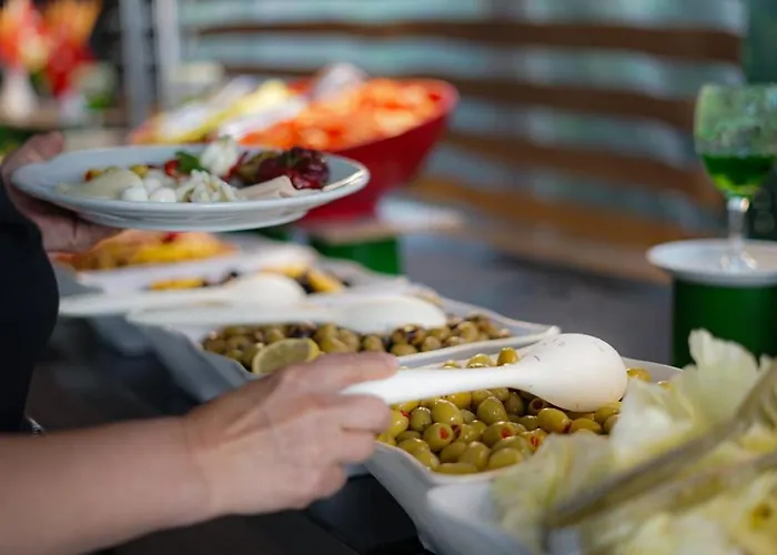 Ξενοδοχείο Hawaii 3*